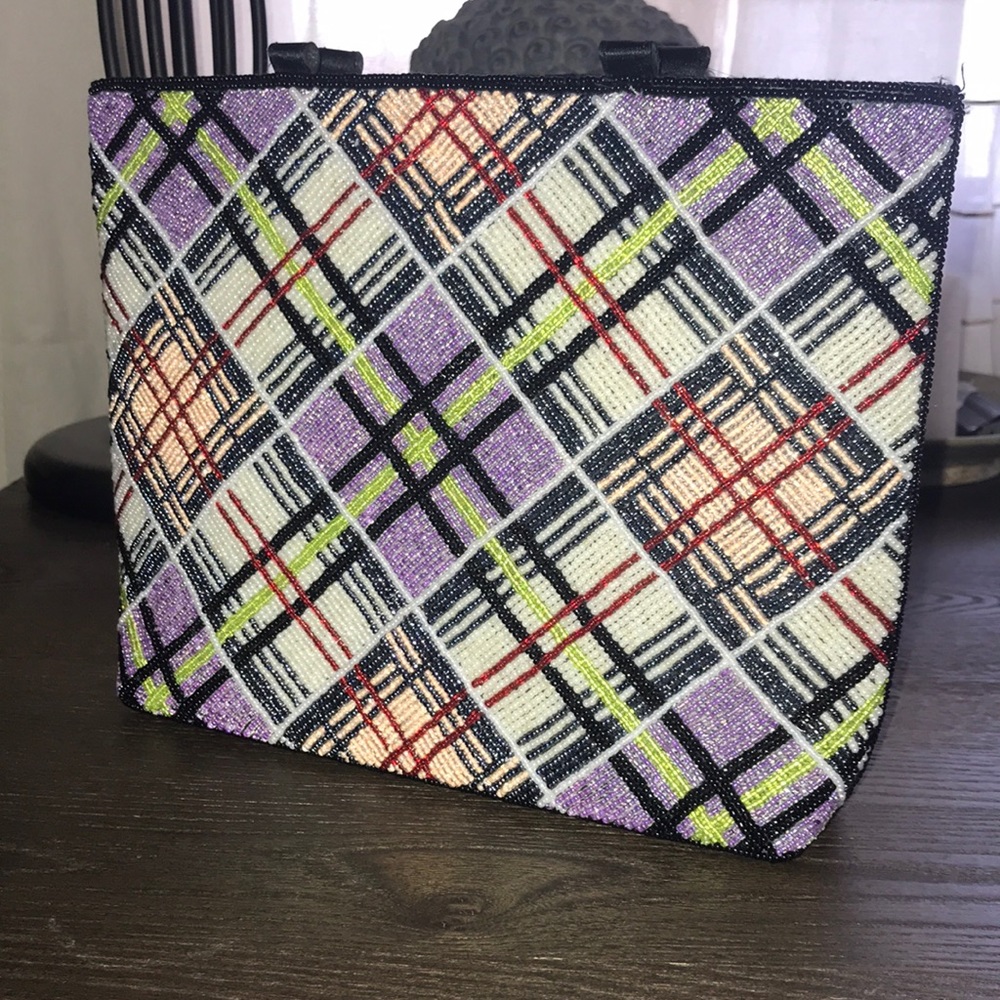 FENDI Beaded Crossbody - Picture 2 of 13